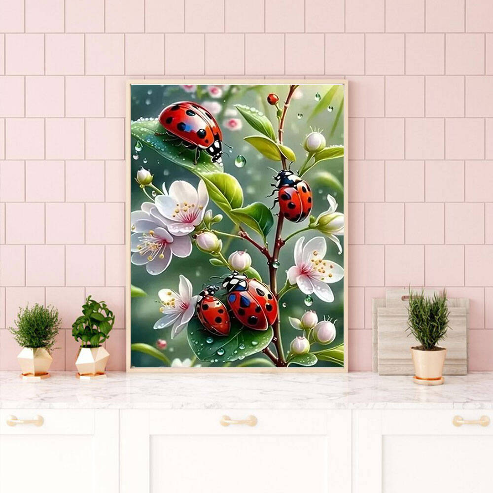 Zwierzę HUACAN DIY diamentowe  – Embroidery Lady Bug recenzja i cena
